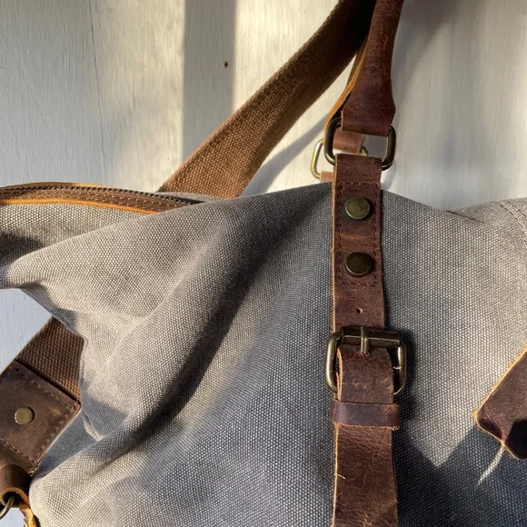 Custom Made Leather Tote Travel Bag - Picture 3 of 6